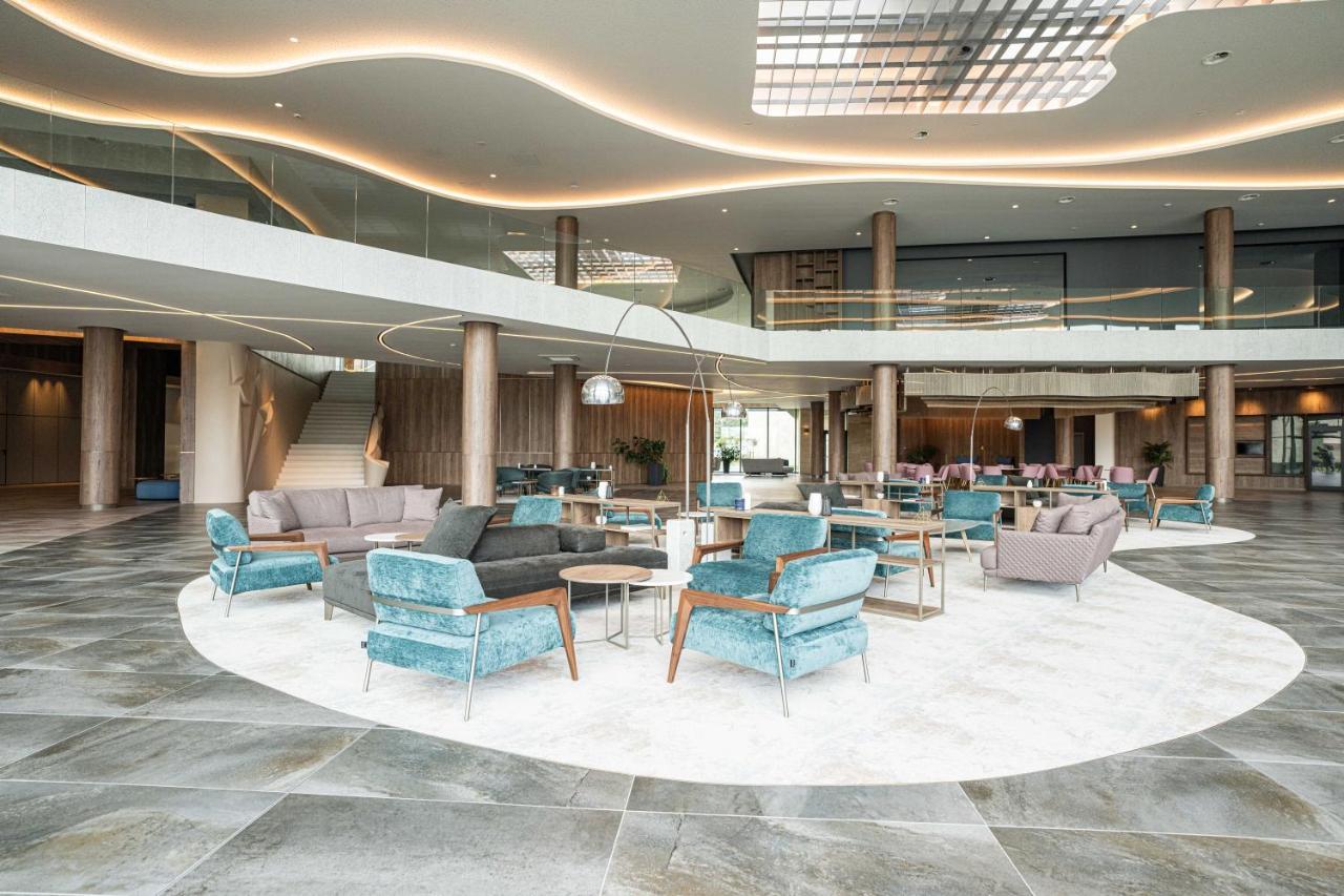 Hvd Reina Del Mar - Premium Spa Service & Free Parking Obzor Eksteriør billede