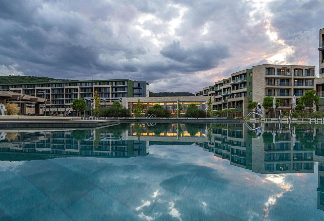 Hvd Reina Del Mar - Premium Spa Service & Free Parking Obzor Eksteriør billede